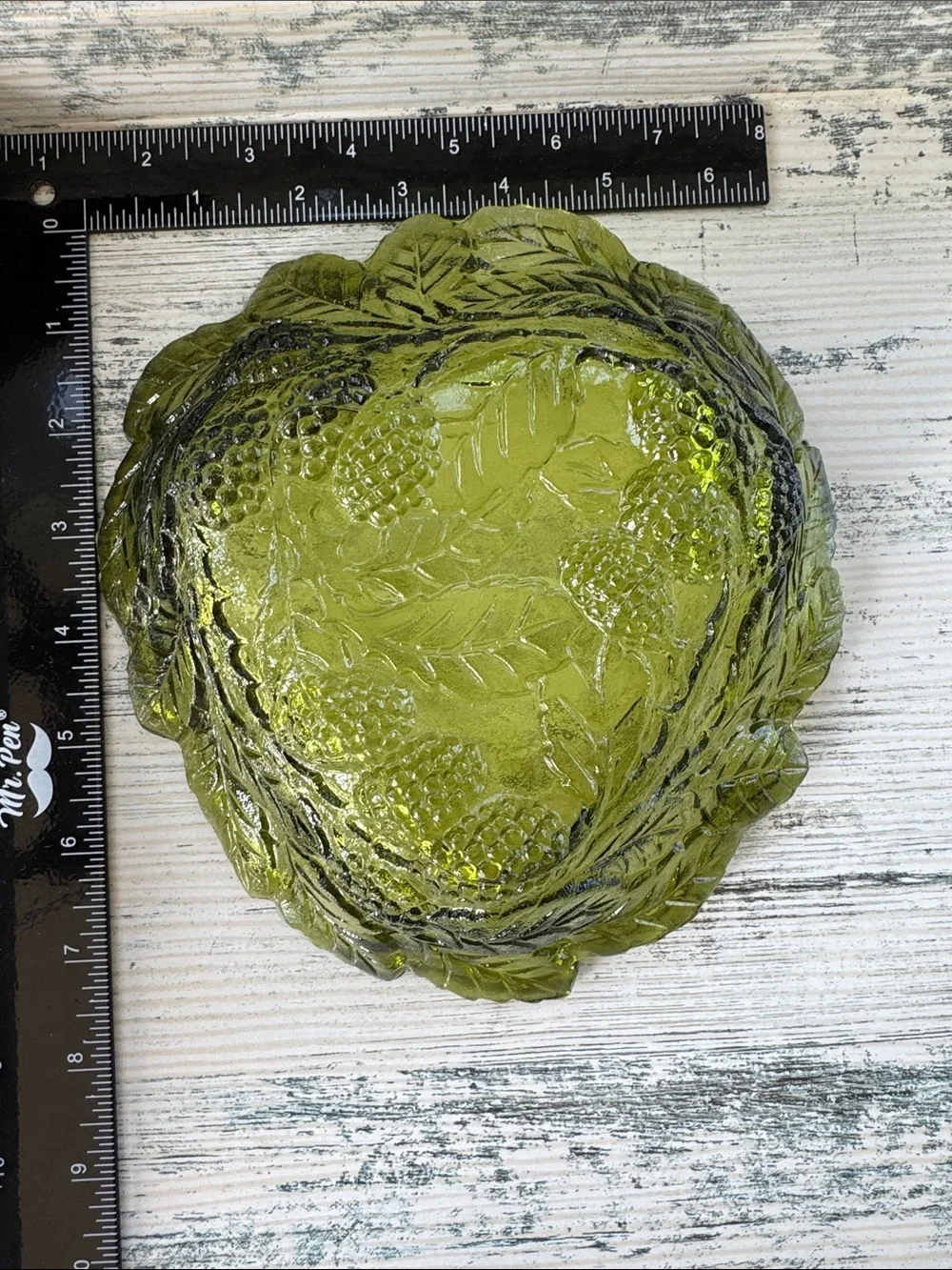 VTG MCM Indiana Glass 7” Triangular Green Loganberry Candy Dish